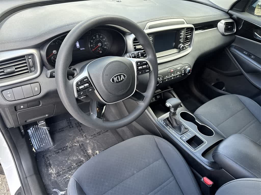 Thumbnail: 2020 Kia Sorento - 13