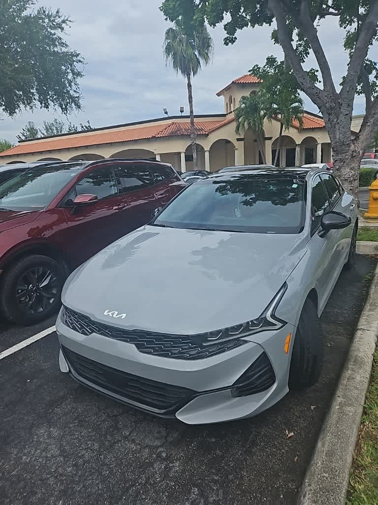 Thumbnail: 2024 Kia K5 - 4