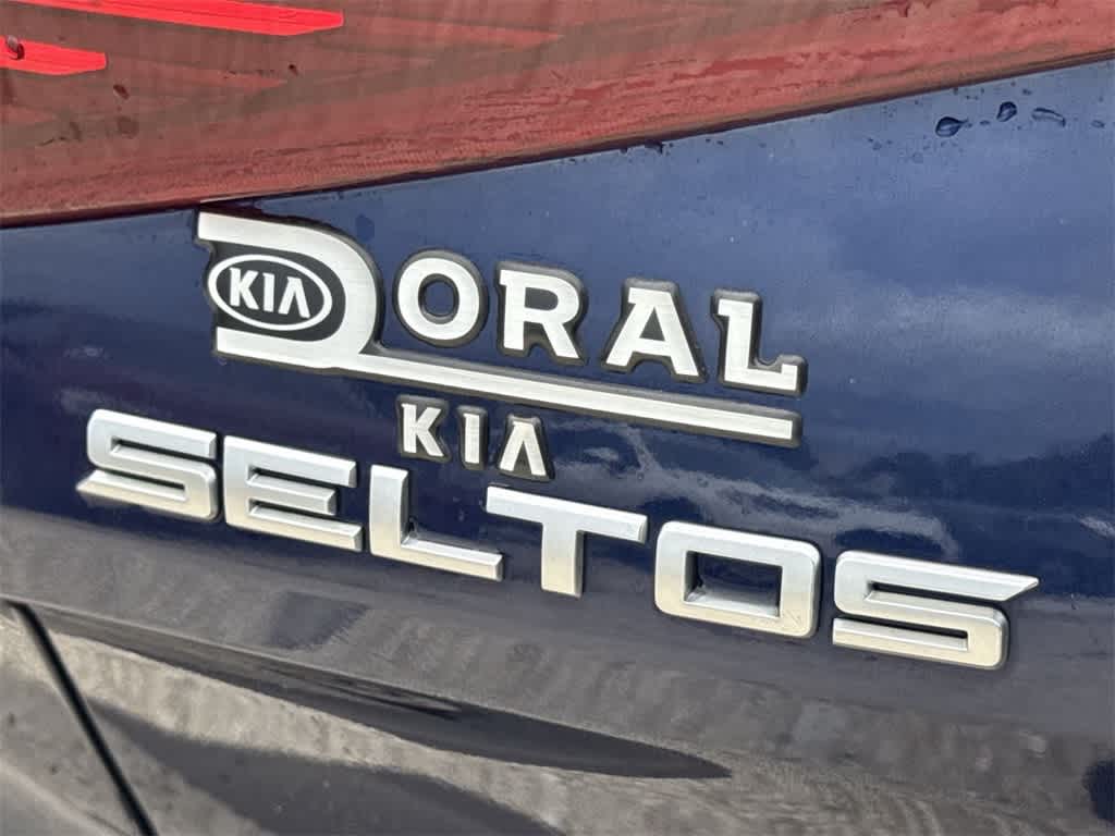 Thumbnail: 2022 Kia Seltos - 10