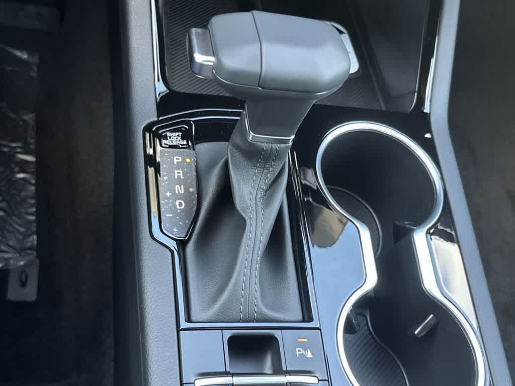 Thumbnail: 2026 Kia K5 - 21