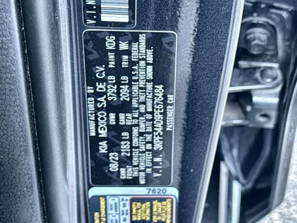 Thumbnail: 2023 Kia Forte - 29