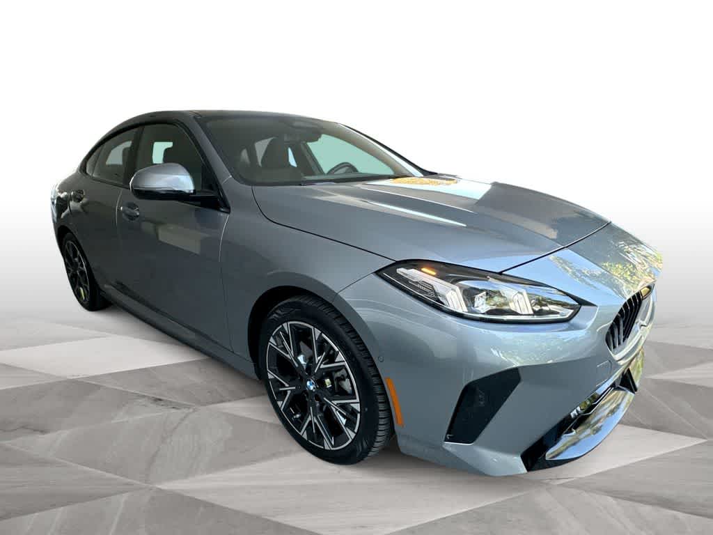 Thumbnail: 2025 BMW 2 Series - 2