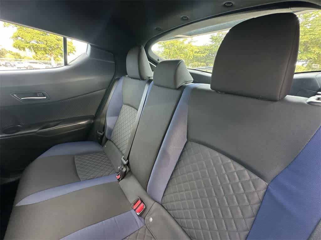 Thumbnail: 2021 Toyota C-HR - 22