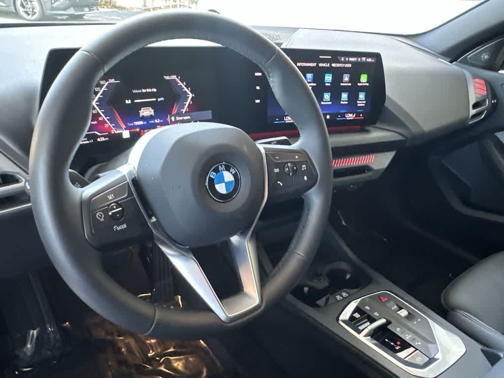 Thumbnail: 2025 BMW 2 Series - 13