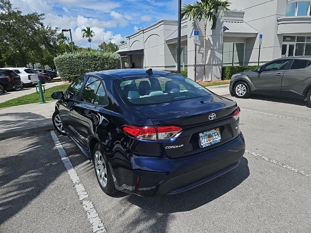 Thumbnail: 2022 Toyota Corolla - 18