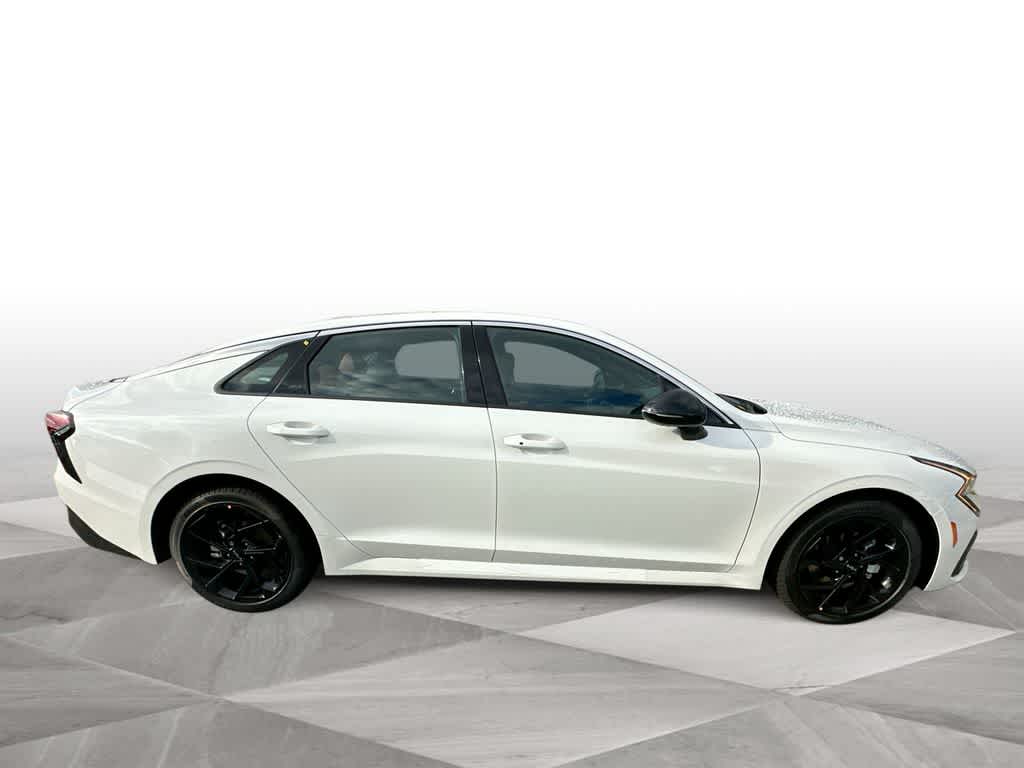 Thumbnail: 2026 Kia K5 - 9