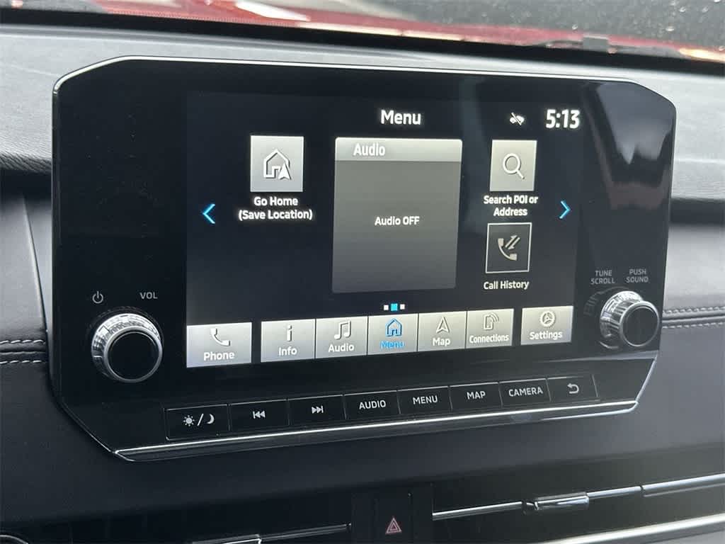 Thumbnail: 2023 Mitsubishi Outlander - 18