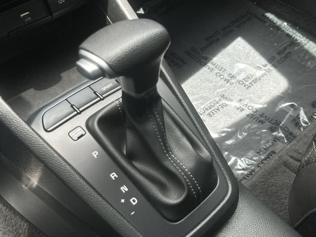 Thumbnail: 2023 Kia Rio5 - 27