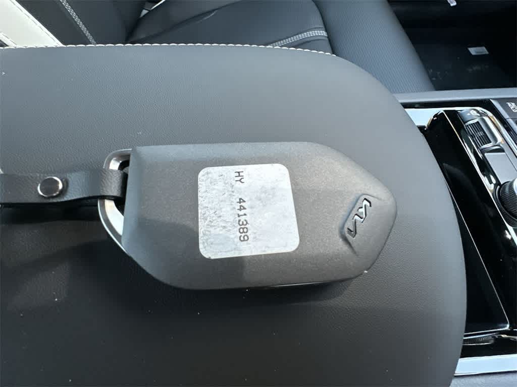 Thumbnail: 2026 Kia K5 - 28