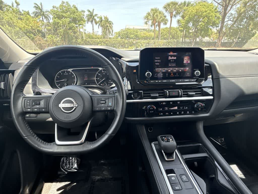 Thumbnail: 2025 Nissan Pathfinder - 17
