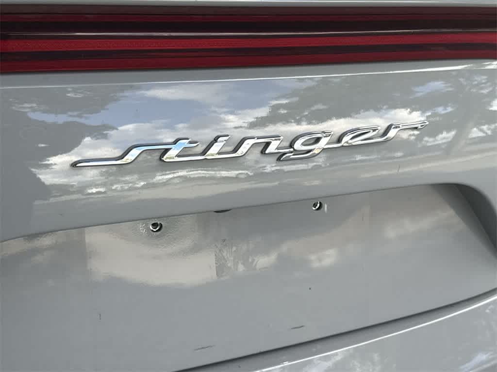 Thumbnail: 2022 Kia Stinger - 10
