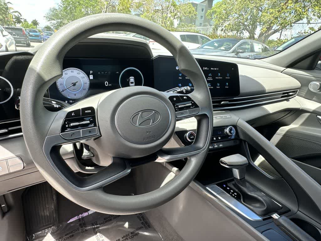 Thumbnail: 2024 Hyundai Elantra - 13