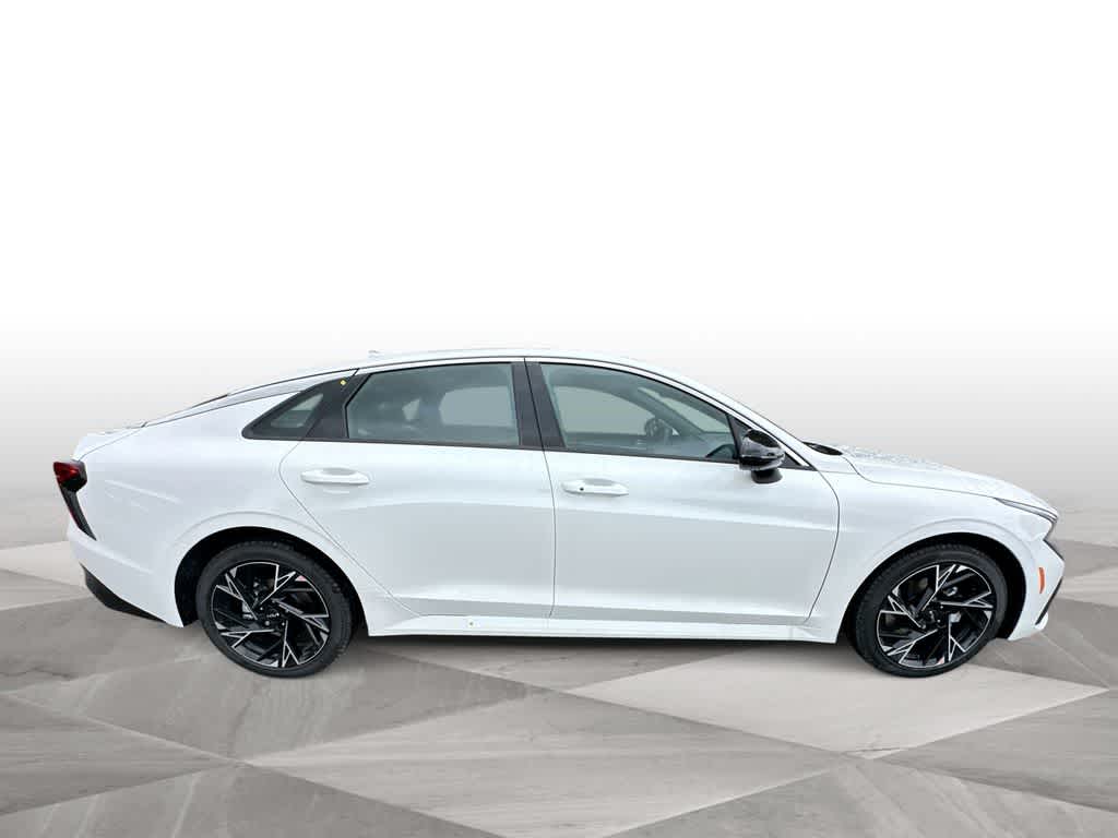 Thumbnail: 2026 Kia K5 - 9