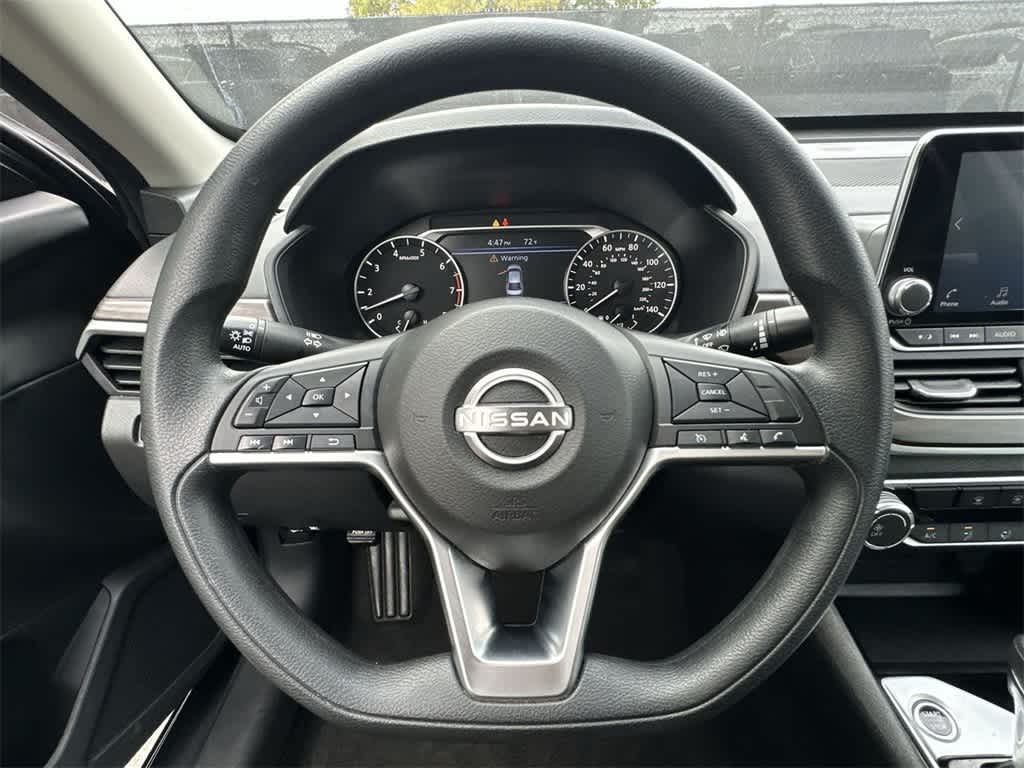 Thumbnail: 2024 Nissan Altima - 15