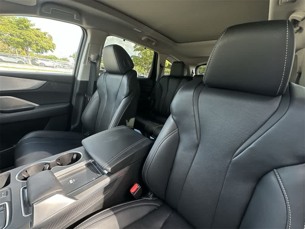 Thumbnail: 2023 Acura MDX - 14