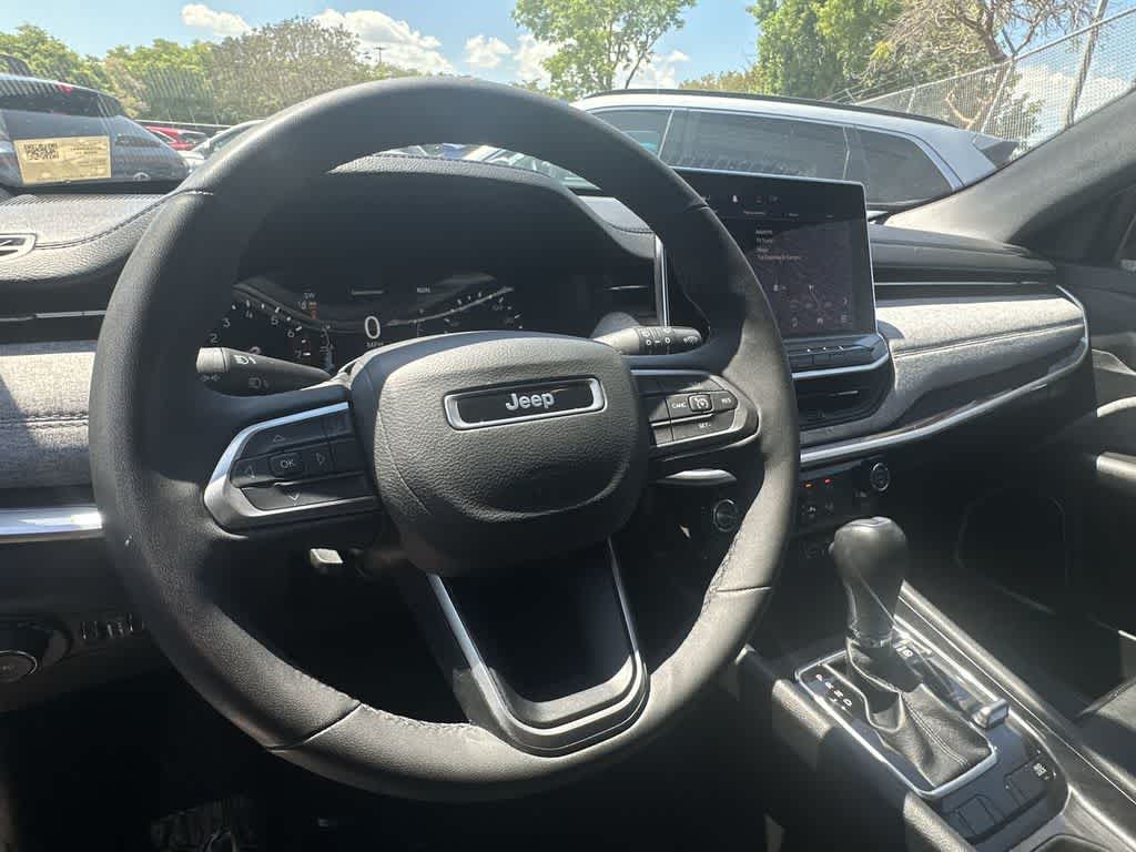 Thumbnail: 2023 Jeep Compass - 13