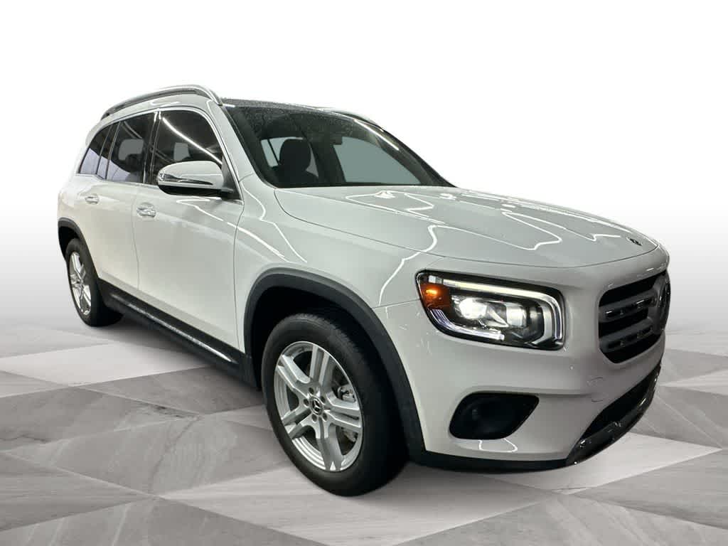 Thumbnail: 2023 Mercedes-Benz GLB - 2