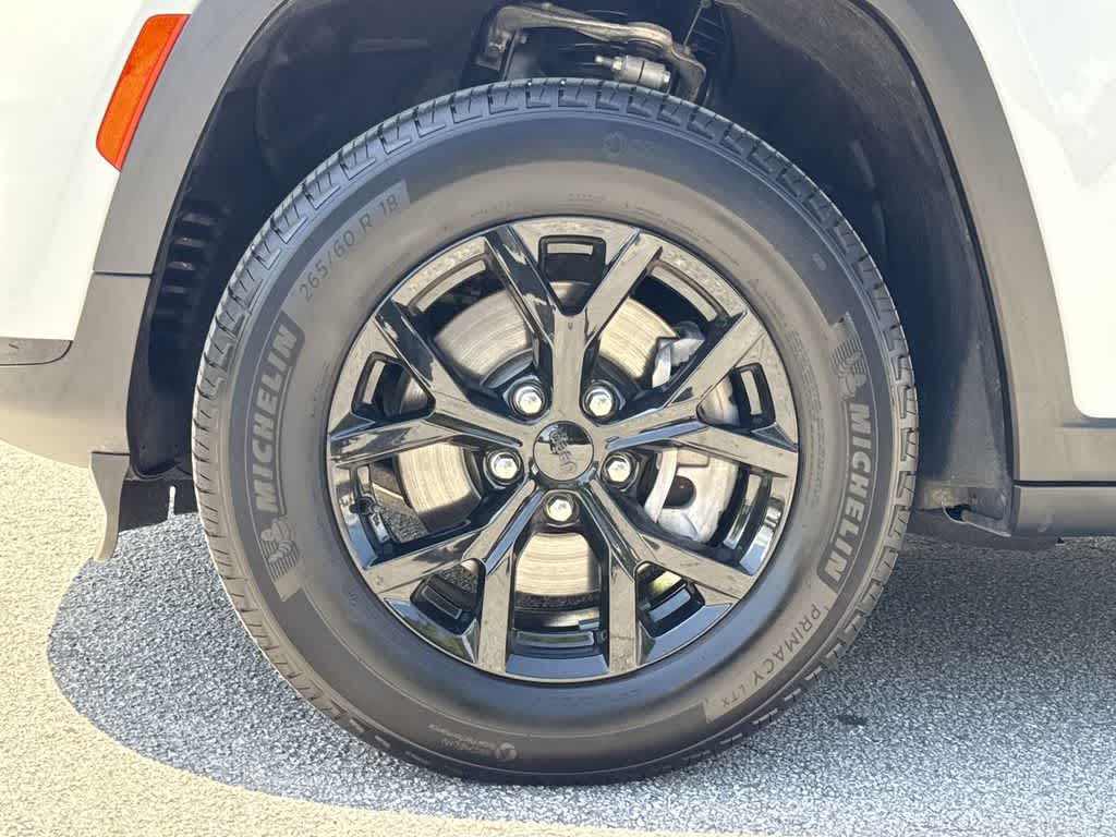 Thumbnail: 2024 Jeep Grand Cherokee L - 10