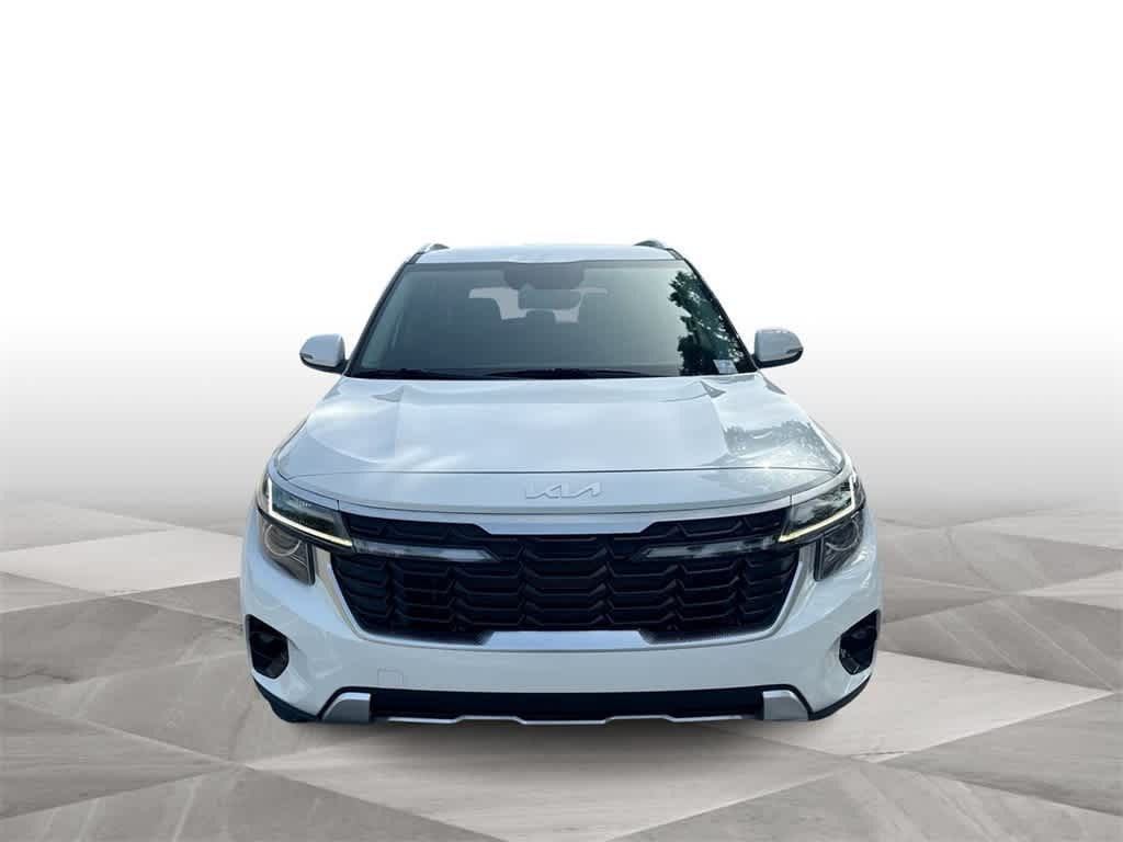 2024 Kia Seltos S 3