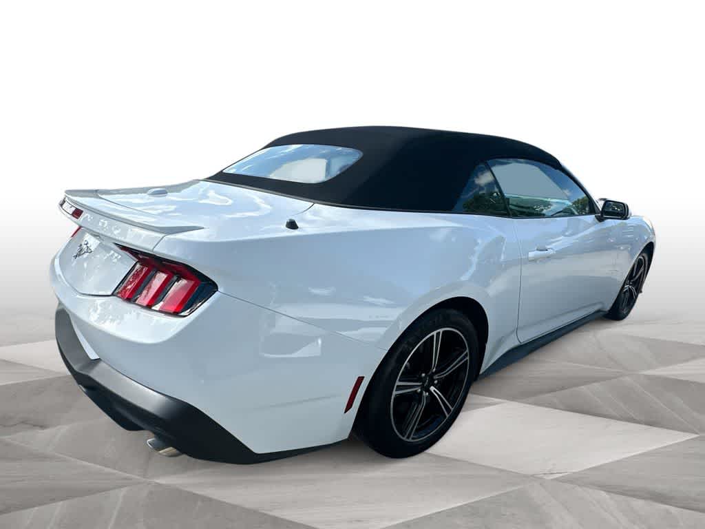 Thumbnail: 2025 Ford Mustang - 8