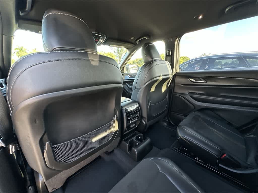 Thumbnail: 2023 Jeep Grand Cherokee L - 23