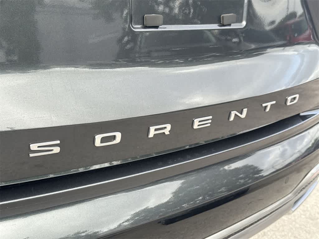 Thumbnail: 2022 Kia Sorento - 10