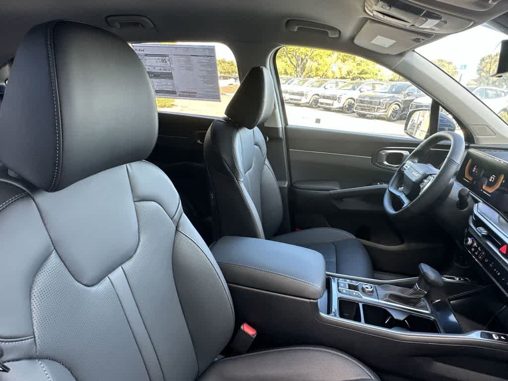 Thumbnail: 2026 Kia Sorento - 27