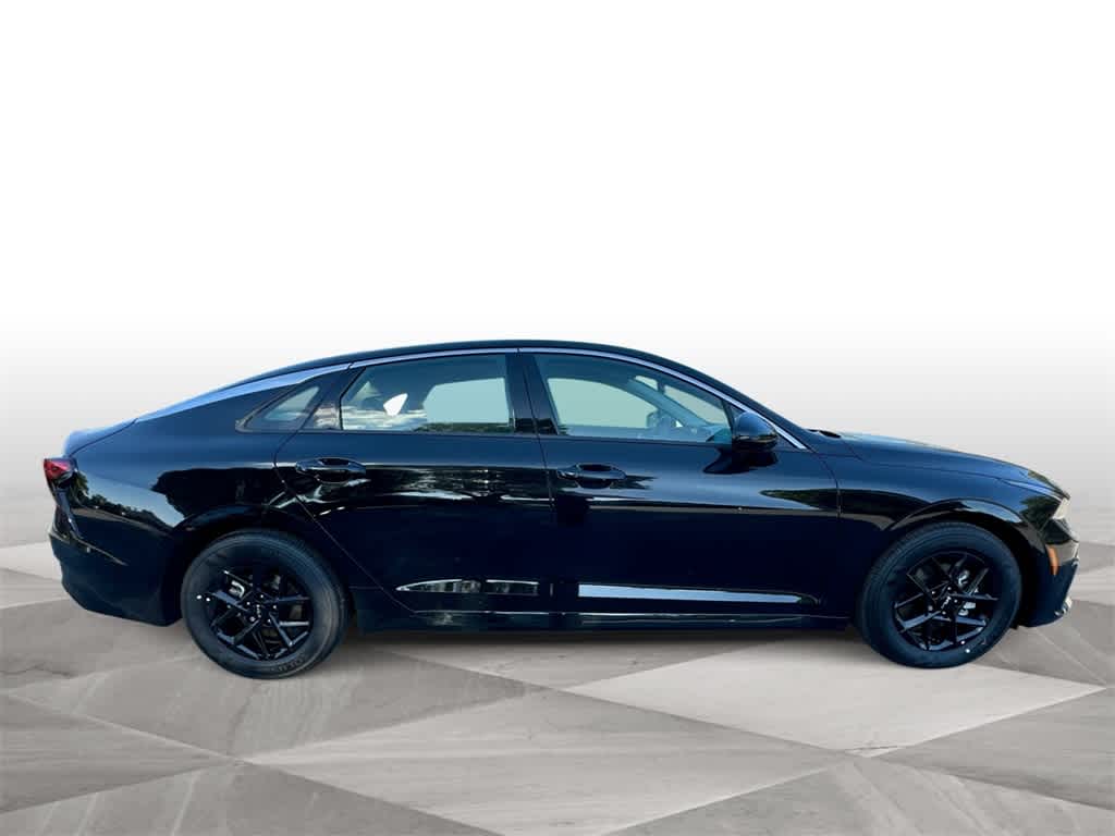 Thumbnail: 2026 Kia K5 - 9