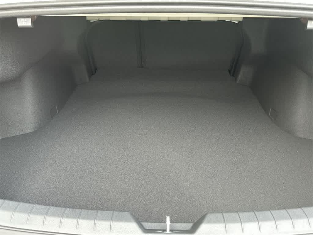 Thumbnail: 2026 Kia K5 - 25