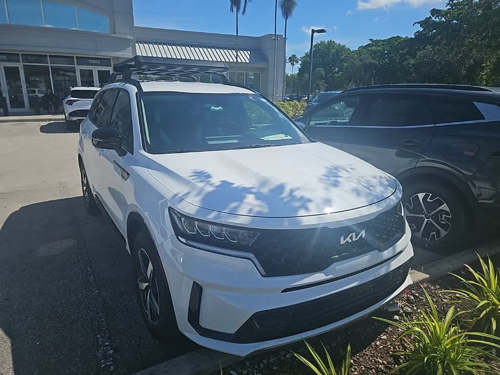 Thumbnail: 2022 Kia Sorento - 10