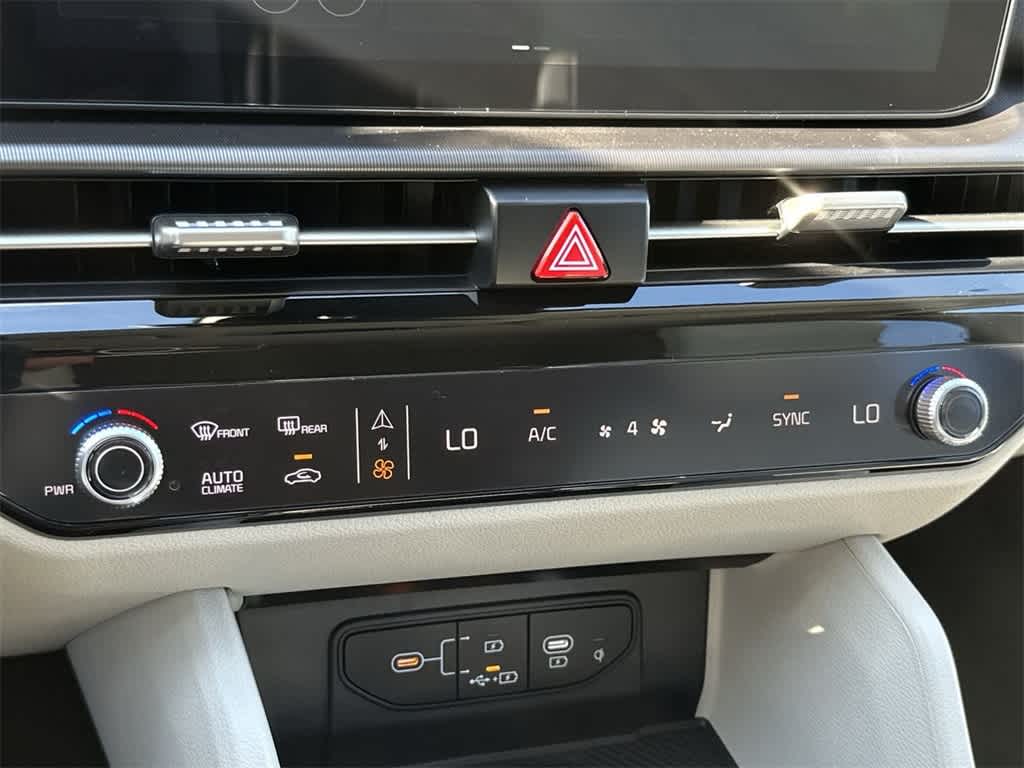 Thumbnail: 2026 Kia Sportage - 20