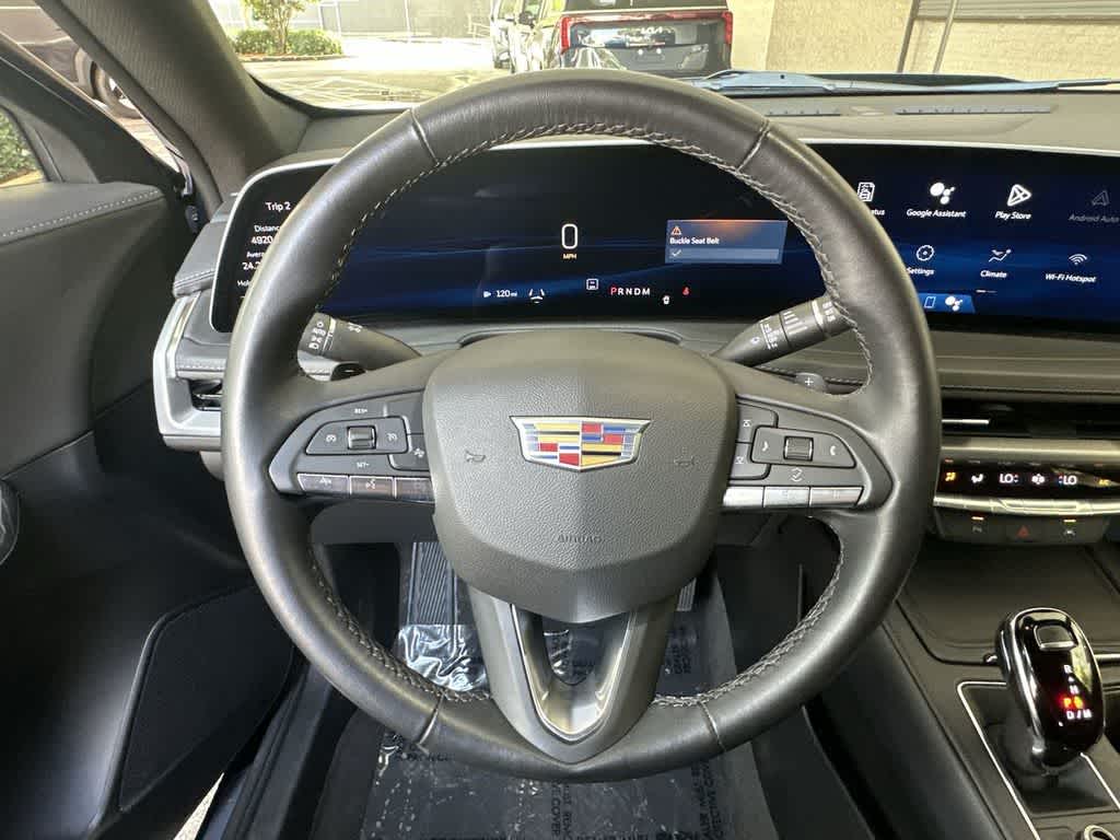 Thumbnail: 2025 Cadillac XT4 - 15