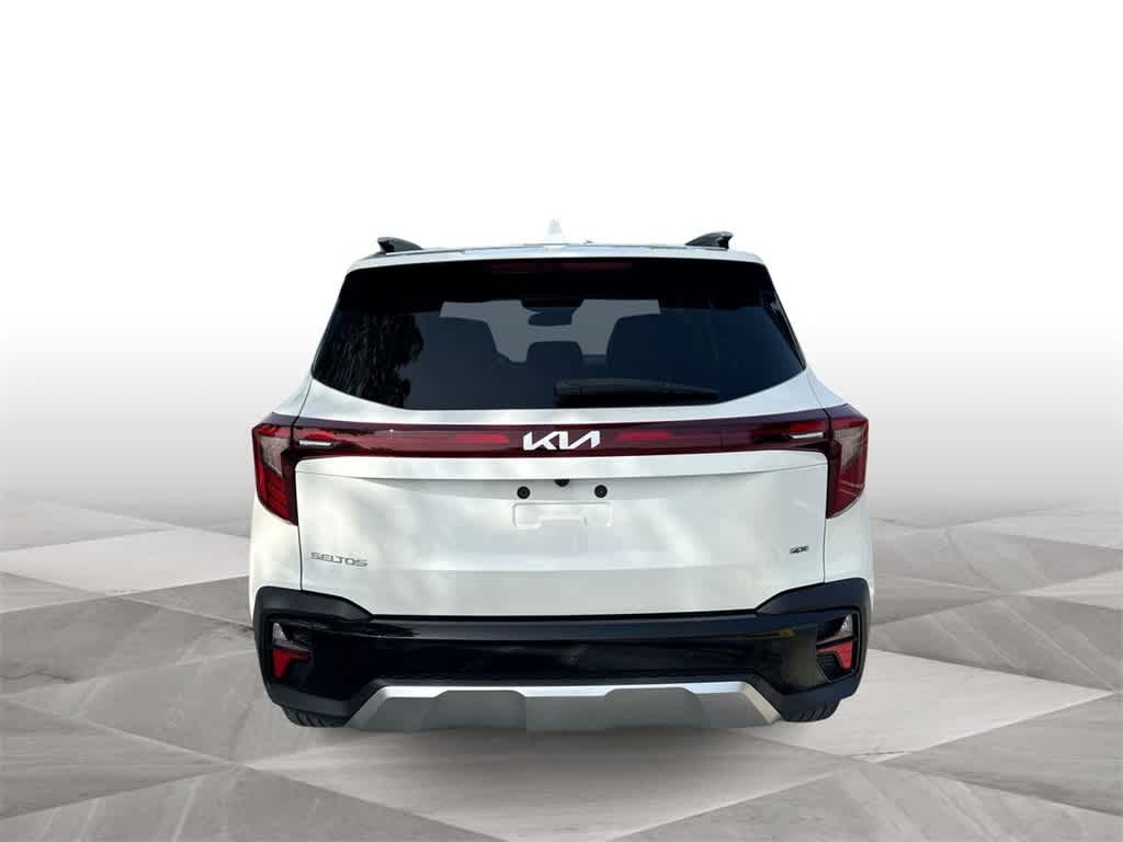2024 Kia Seltos S 7