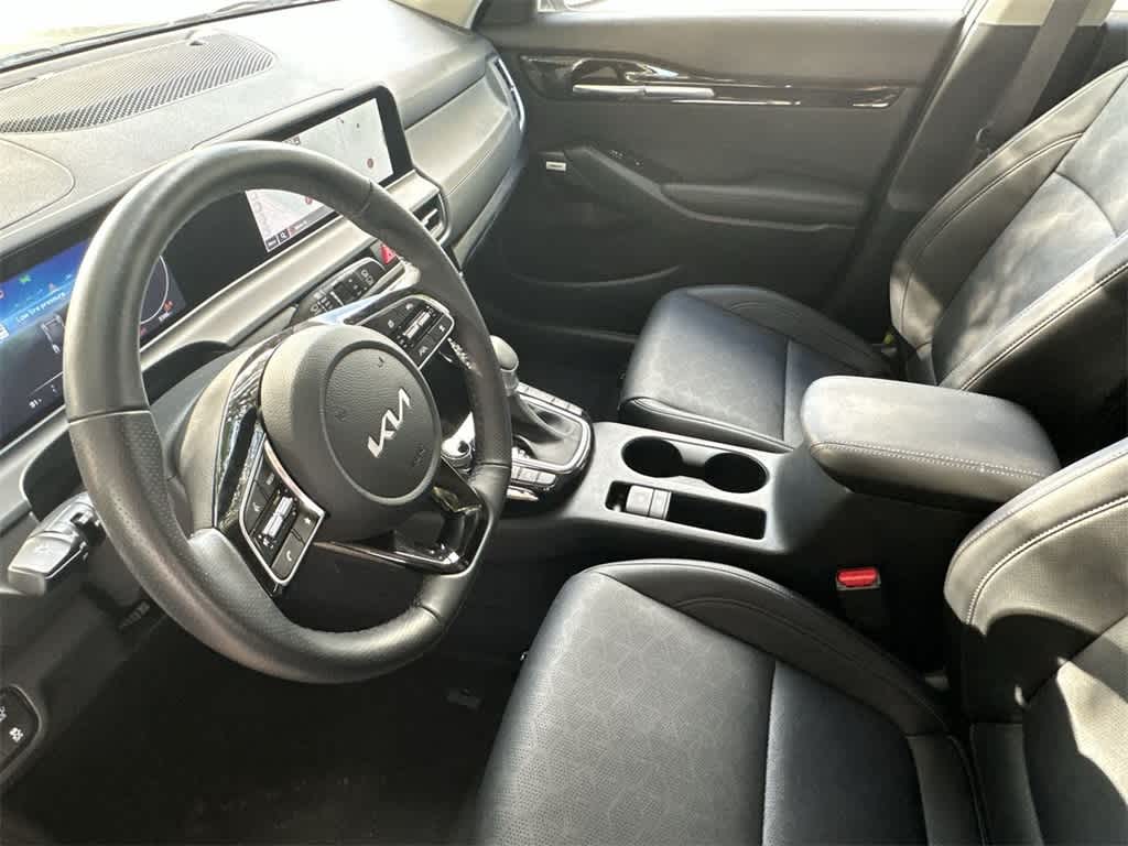 Thumbnail: 2025 Kia Seltos - 13