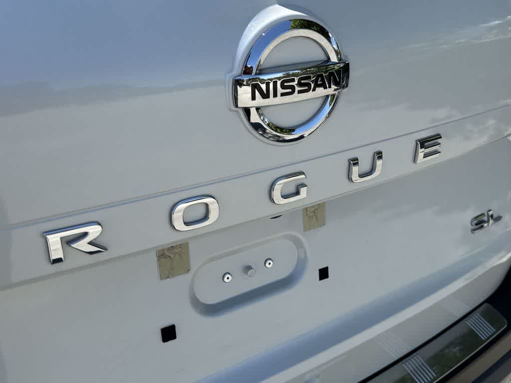 Thumbnail: 2021 Nissan Rogue - 9