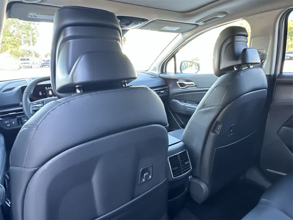 Thumbnail: 2026 Kia Sportage - 23