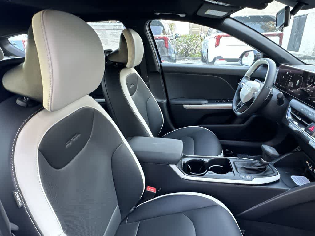 Thumbnail: 2026 Kia K4 - 27