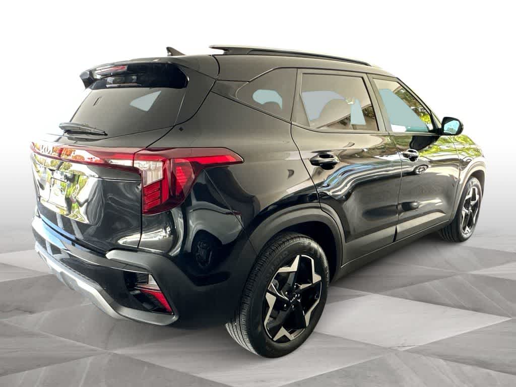 Thumbnail: 2025 Kia Seltos - 8