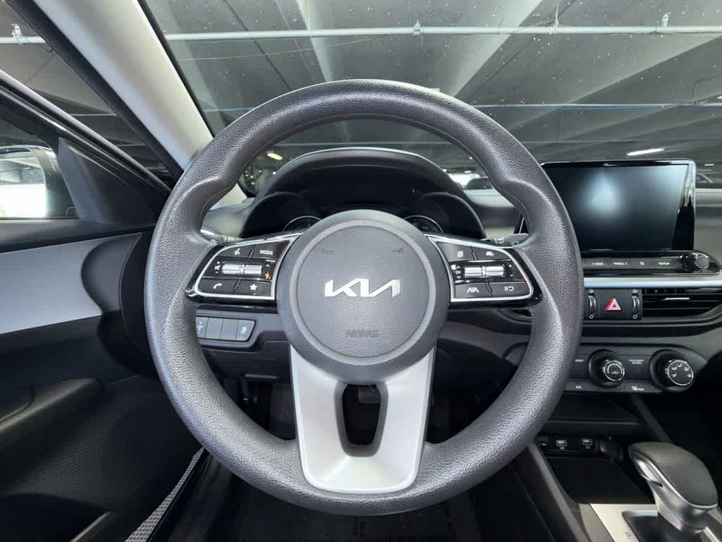 Thumbnail: 2024 Kia Forte - 15