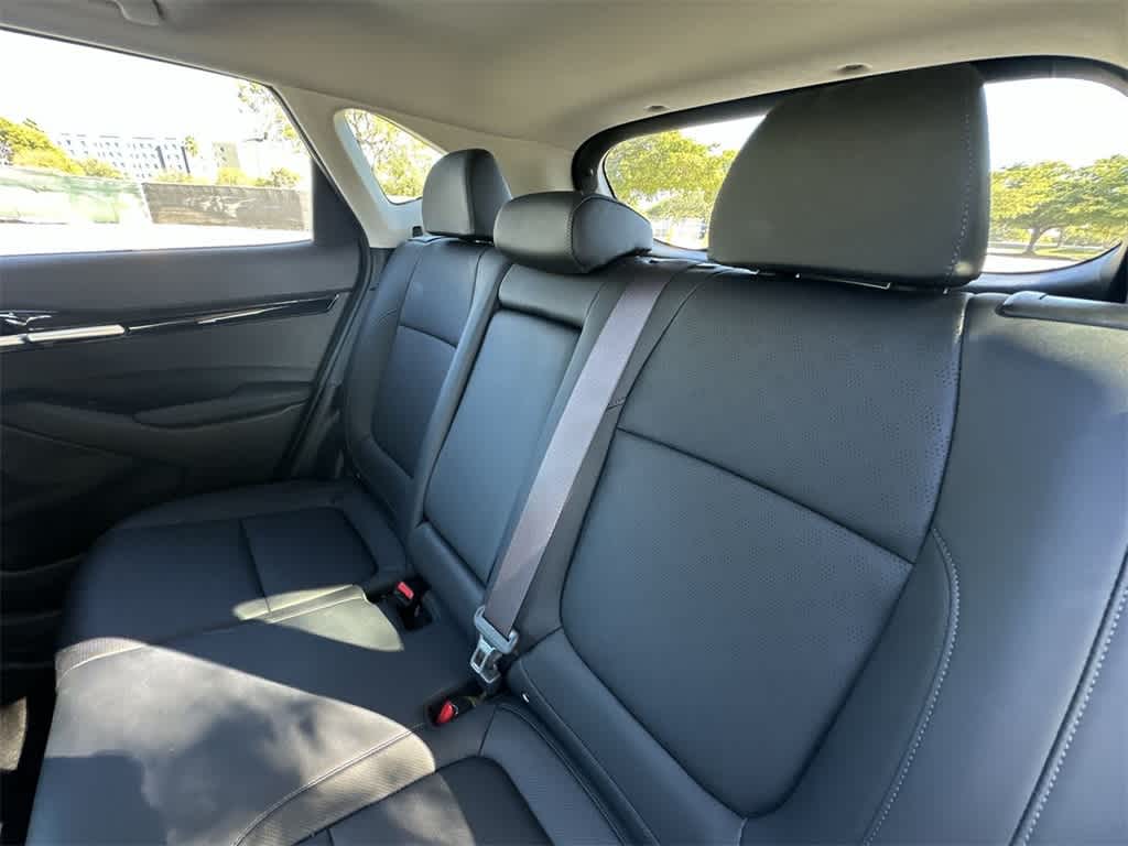 Thumbnail: 2021 Kia Seltos - 22