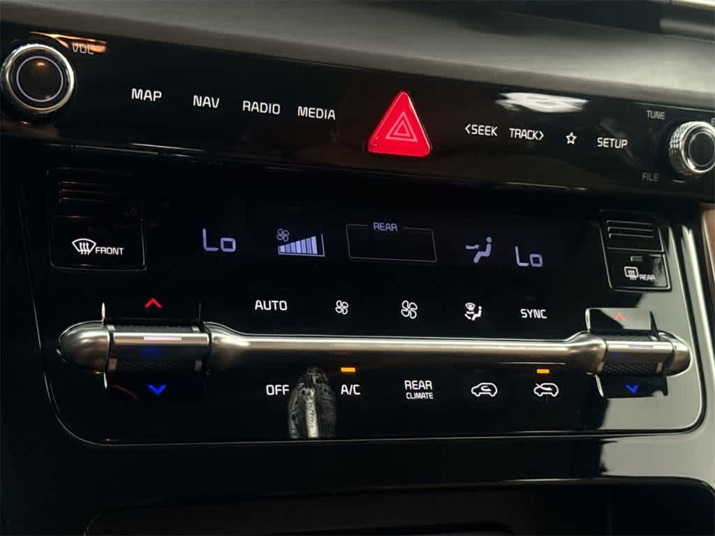 Thumbnail: 2024 Kia Carnival - 20