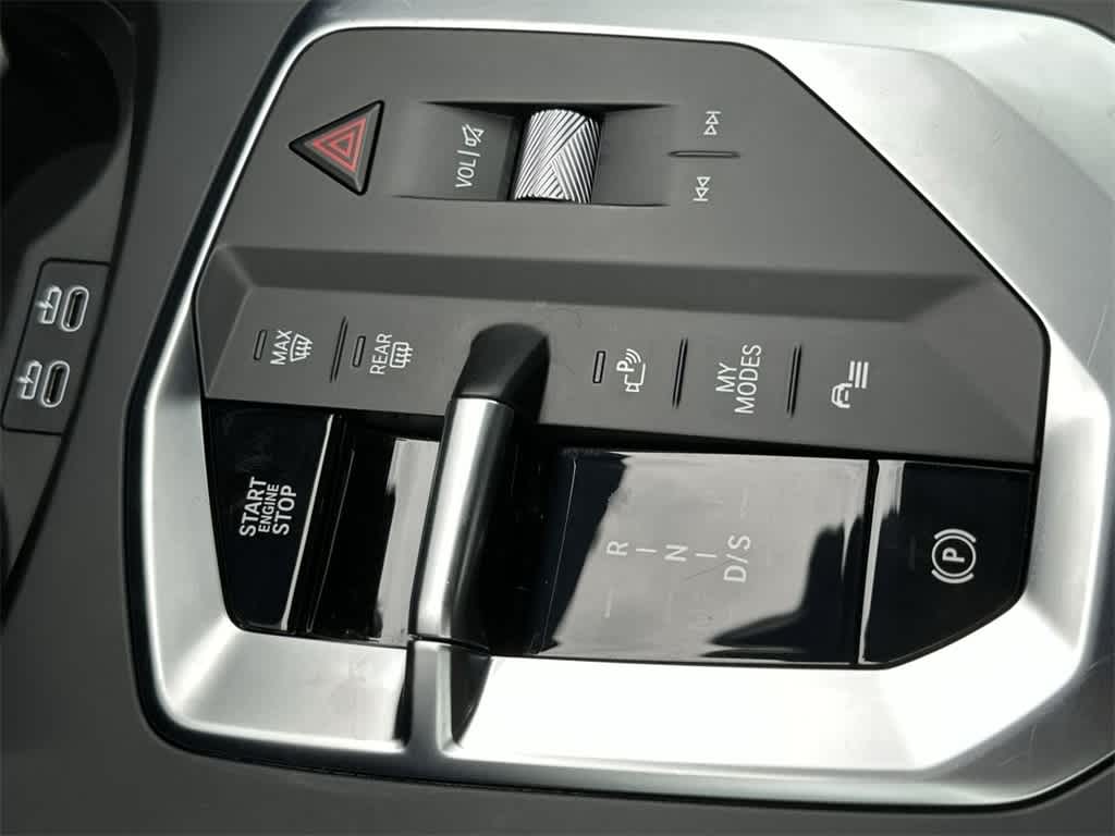 Thumbnail: 2025 BMW 2 Series - 21