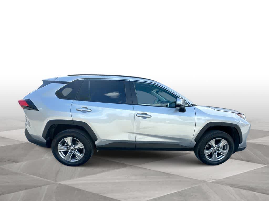 Thumbnail: 2025 Toyota RAV4 - 9