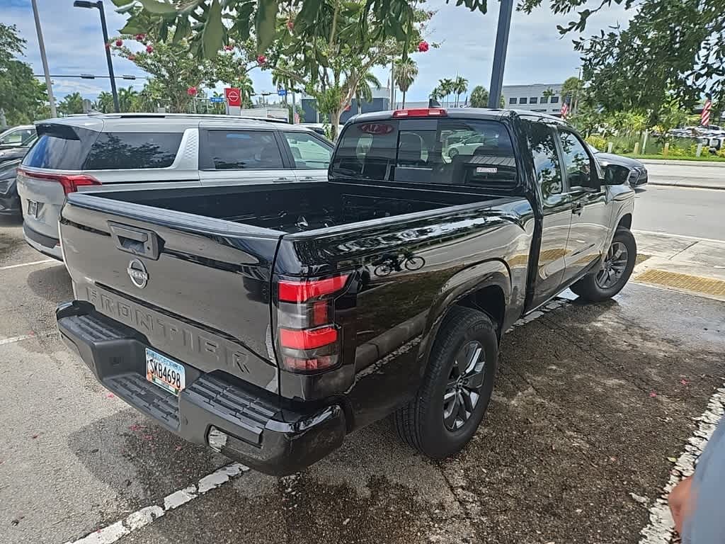 Thumbnail: 2025 Nissan Frontier - 11