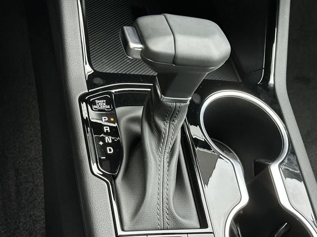 Thumbnail: 2026 Kia K5 - 21