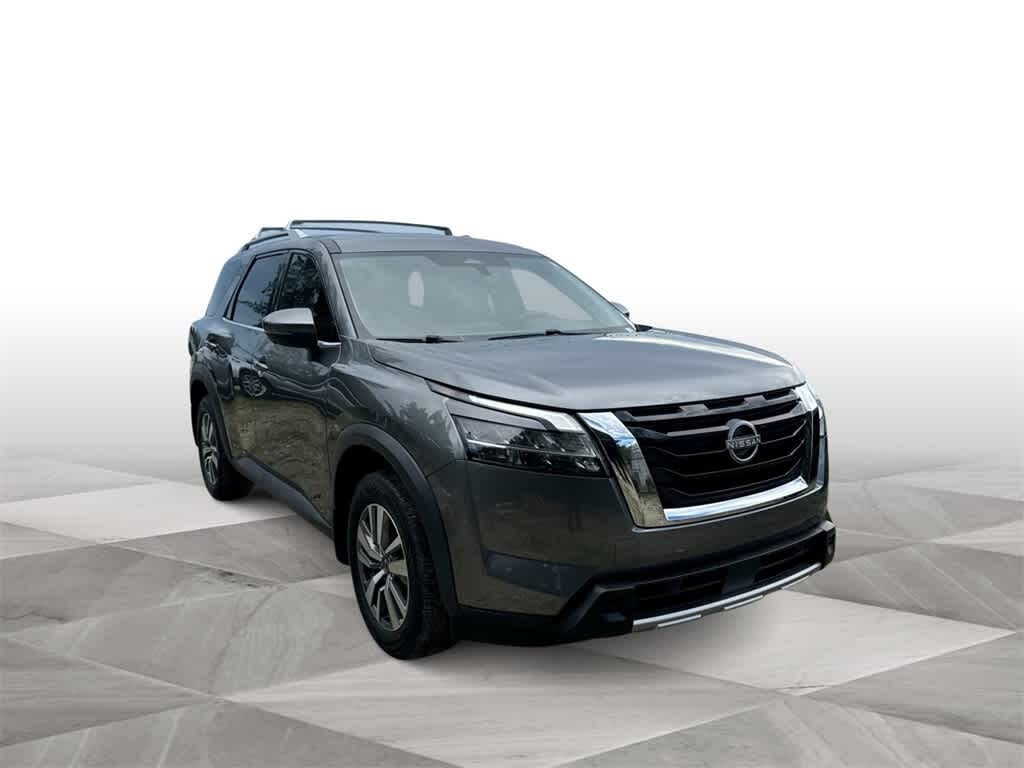 Used 2023 Nissan Pathfinder SL SUV