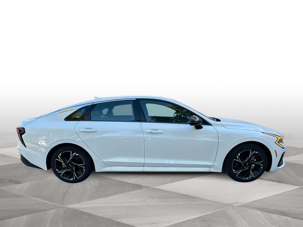 Thumbnail: 2025 Kia K5 - 9