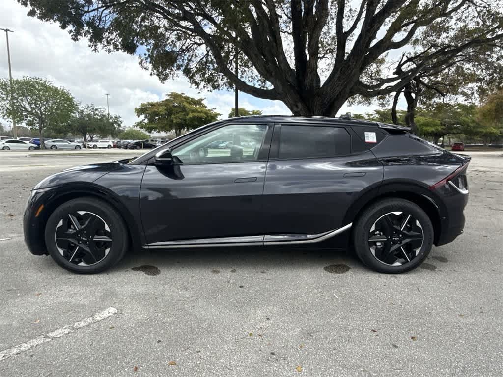 Thumbnail: 2025 Kia EV6 - 8