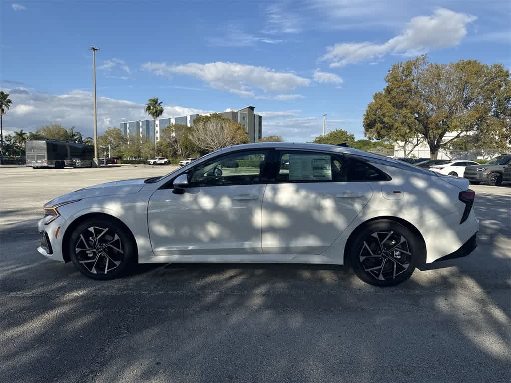 Thumbnail: 2025 Kia K5 - 11