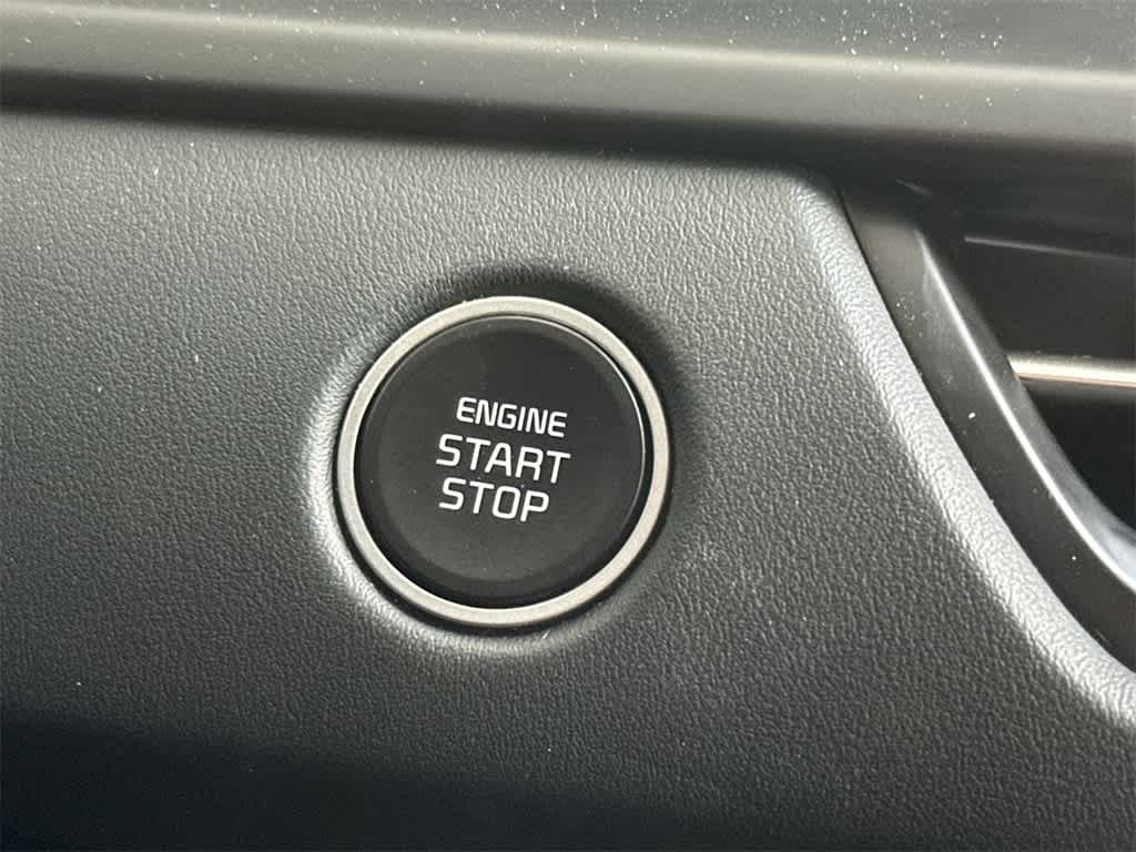 Thumbnail: 2025 Kia Seltos - 17